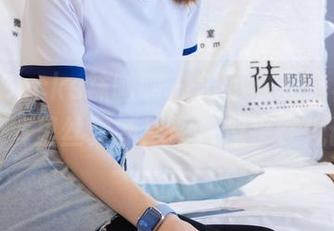 BoBoSocks袜啵啵 – “小甜豆”再发力，裤里丝更新！图片似乎在低语