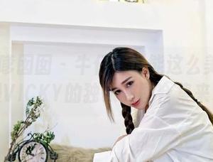 Feilin嗲囡囡 – 牛仔裤也能这么美？陈雅漫VICKY的独家美图合集来袭