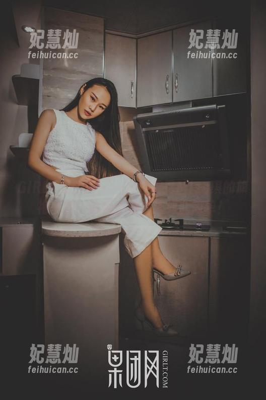 GIRLT果团网-Miss琪 GIRLT果团网 - 一次性看尽Miss琪的旗袍美图,愉悦心情从未如此简单!