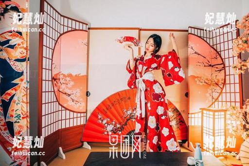 GIRLT果团网-王语纯 GIRLT果团网 - 王语纯丝袜作品,下载后小心中毒,可能会在沙发上坐一天!