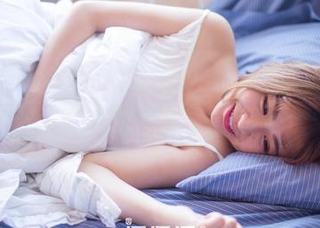 GIRLT果团网 – 龚玥菲的连体衣：无圣光下最美好的一瞬间