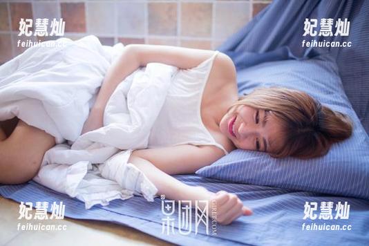 GIRLT果团网-龚玥菲 GIRLT果团网 - 龚玥菲的连体衣:无圣光下最美好的一瞬间