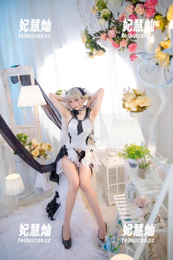 Luisa_零纱 来看看吧!最新Luisa_零纱图库里的FGO兔女郎阿尔托莉雅,感觉身体有点热