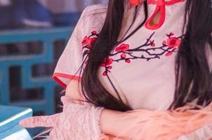MTYH喵糖映画 – 蠢沫沫的短裙魅力：作品如梦，呼吸间仿佛能闻到她的名字