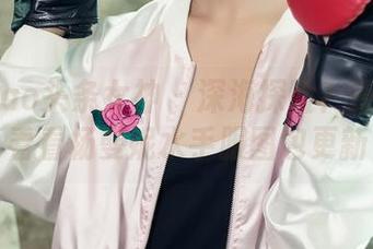 TouTiao头条女神 – 深海探险？还不如来看看杨曼妮水手服图包更新