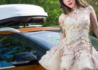 TouTiao头条女神 – 萌琪琪的自拍怪谈：精选写真带你走进她的迷幻世界！