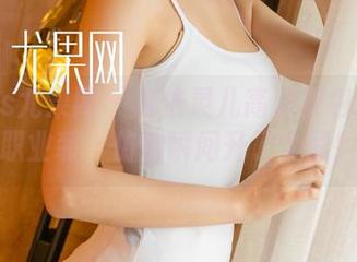 UGirls尤果网 – 娜依灵儿高清图包：穿上职业装，仿佛瞬间升了个职！