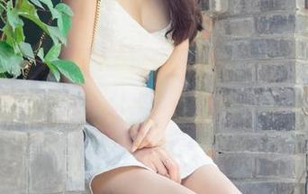 UGirls尤果网 – 张栩菲丝袜新作，最新资源来袭，你的心准备好了吗？