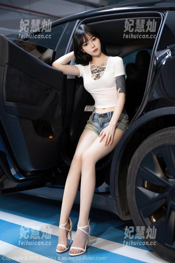 XIAOYU语画界-波巧酱 XIAOYU语画界 - 泳衣神奇,波巧酱的奇思妙想在水中呈现–原图有惊喜!