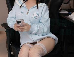 Xiuren秀人网 – 走进杨幂幂的豹纹世界，这组照片可是让人眼前一亮的合集！
