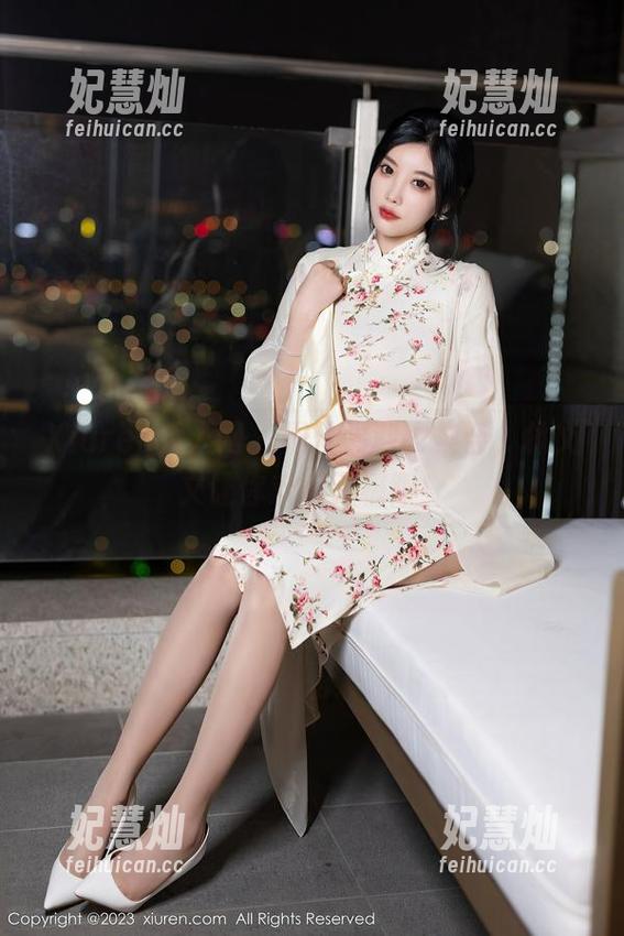 Xiuren秀人网-林文文 Xiuren秀人网 - 黑丝福利大集合,林文文让你欢乐无极限!