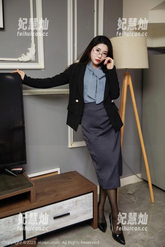 Xiuren秀人网-玛鲁娜Manuela Xiuren秀人网 - 清纯少女玛鲁娜Manuela,福利图包如春风,走过路过不要错过!