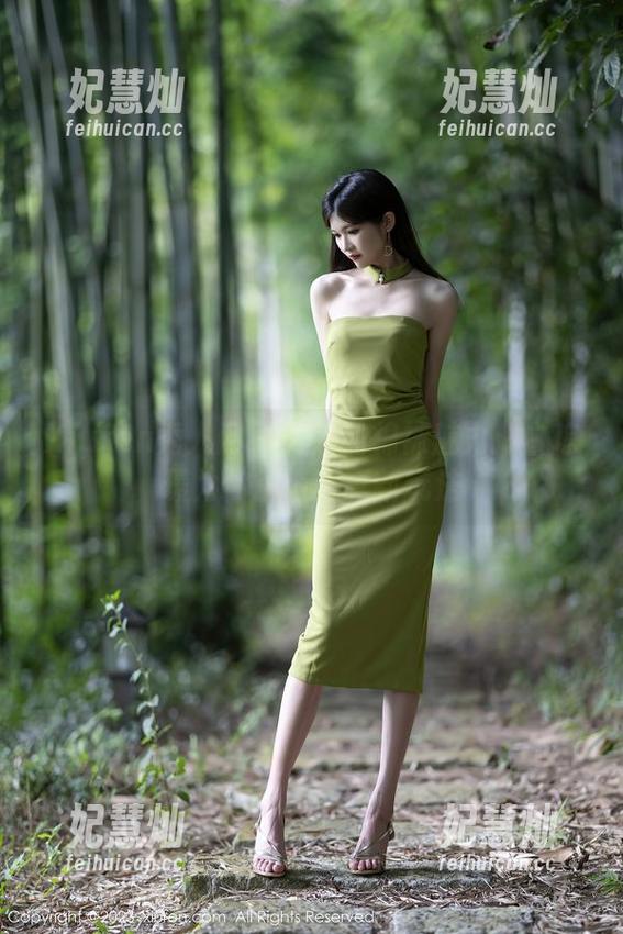 Xiuren秀人网-白琮瑗 Xiuren秀人网 - 微妙的棉袜魅力:白琮瑗为你解锁写真新玩法