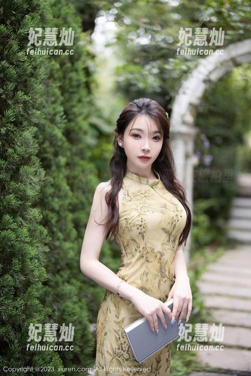 Xiuren秀人网-谢小蒽 Xiuren秀人网 - 谢小蒽,那个在旅拍里打破光的禁忌的女孩
