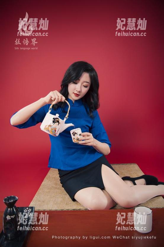 丽柜-雪糕 丽柜 - 真香系列:原图中的雪糕御姐不藏了!