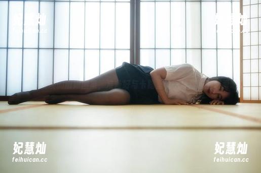 下载云溪溪的厨娘图集，准备好与卡路里谈一场甜甜的恋爱吧！