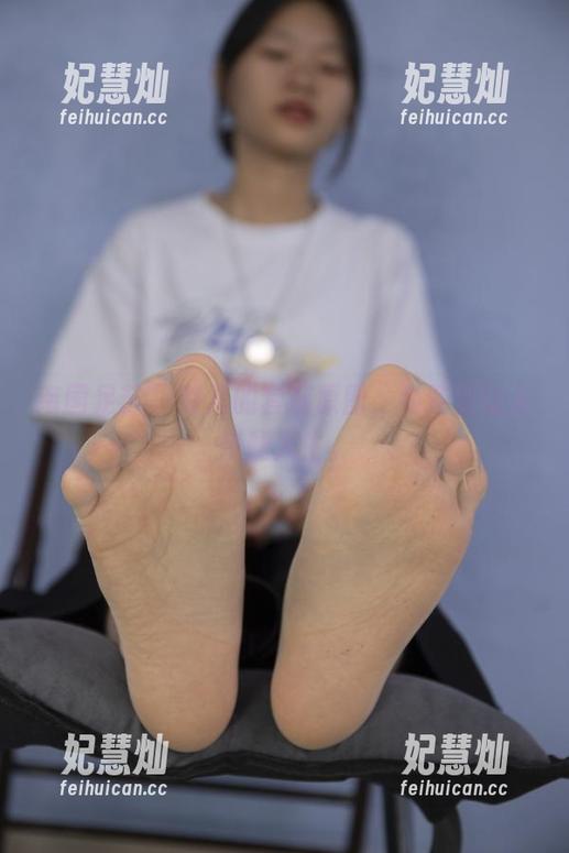 南国足艺-静儿 南国足艺 - 静儿的套装原图,免费到让人怀疑人生。
