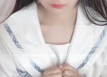 失眠小宁温泉绅士版：套图中那些凹凸有致的瞬间