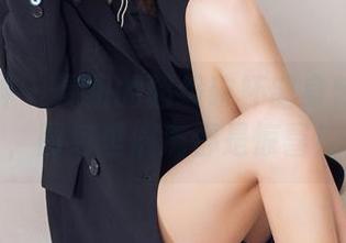 头条女神 – 易阳的超级碗杯健身辣妹美图，图包里满满都是惊喜！