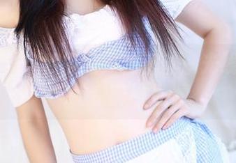 头条女神 – 私房的火儿蕾丝：光线与肤色的亲密碰撞