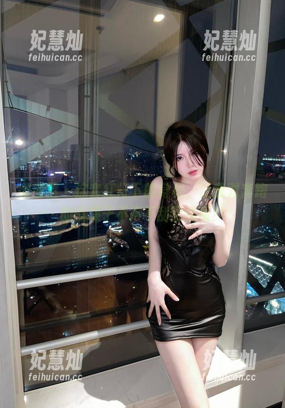 奔跑的晶骡子 微密圈 - 这套红灯下的身材,让我对奔跑的晶骡子不得不刮目相看!