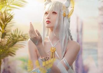 当如月灰遇上天火：寻找那张能点燃灵感的写真集！