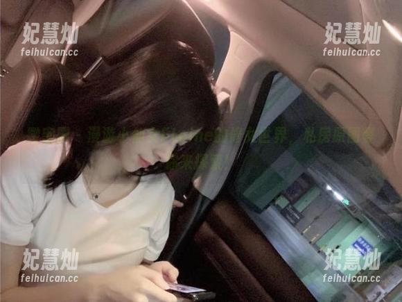 小仙女ELaine 微密圈 - 漫游小仙女ELaine的修女世界,私房原图等你来探索!