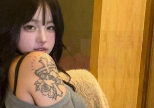 微密圈 – 小优优子牛仔裤下：无圣光图包，暗藏无数惊喜的时刻。