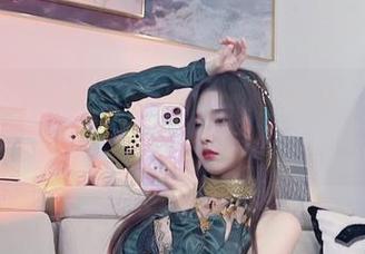 网络火爆！小小奶瓶儿泳池特辑：在线资源等你来