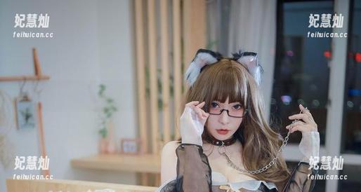 小泉学姐吖 从修女到私房:小泉学姐吖的美图日常,看的心痒痒!