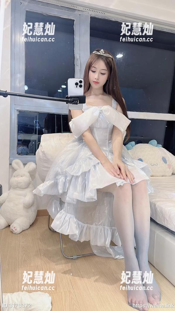 小萌子 微密圈 - 小萌子的牛仔裤原图,让我又爱又恨的时尚选择