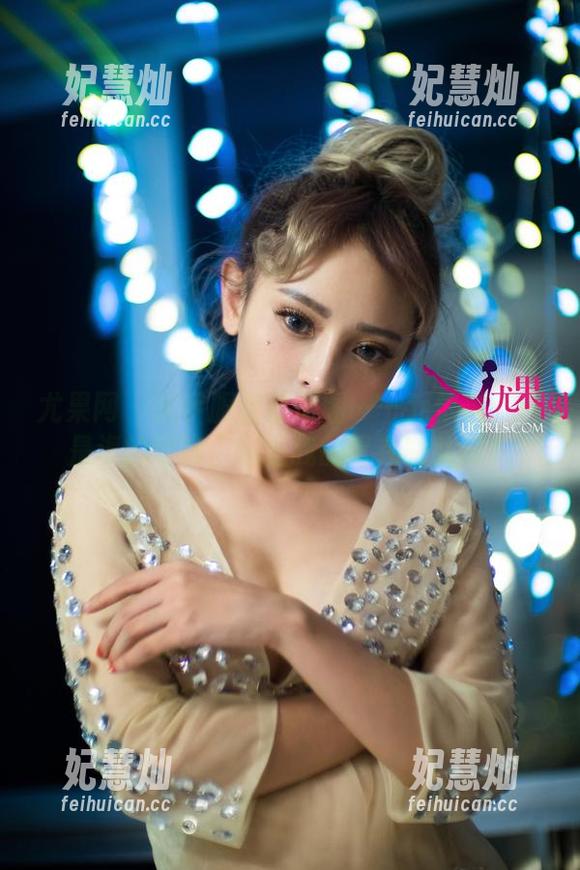 尤果网-乔依琳 尤果网 - 水手服全套原图——乔依琳:这是海的呼唤,还是我的胃在咕咕叫?
