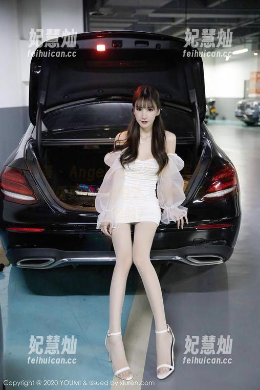 尤蜜荟-Angela小热巴 尤蜜荟 - Angela小热巴美足写真,无圣光的拍摄更能凸显细节,这图片是怎么做到的?
