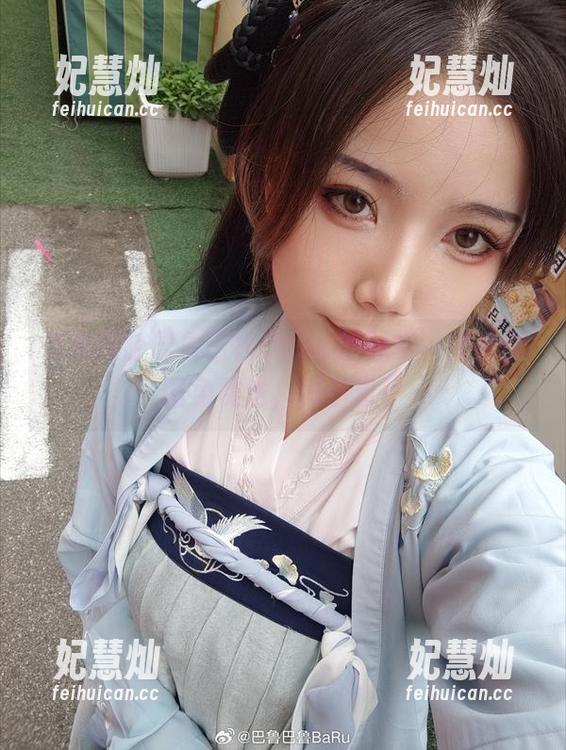 巴鲁巴鲁BaRu 快来跟随巴鲁巴鲁BaRu的脚步,纯白美图免费送,别错过!