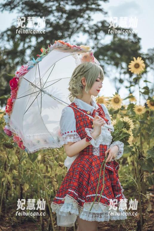 弥音音ww 弥音音ww与古代红袍的奇妙邂逅:绝对不容错过的图包资源!