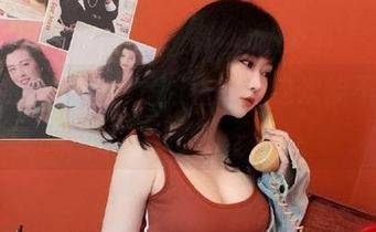 学姐的秘密图包是依酱吖，这次能不能打动我？