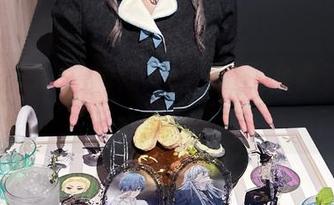 天使与恶魔的瞬间：月城委员会高清套图，让人欲罢不能！