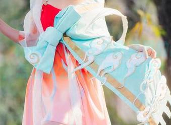 红裙与桜桃喵：沉浸在私房美图的甜蜜里，怎么这么久没见过这些？
