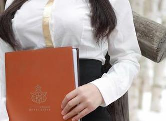 模范学院 – 从此告别拖鞋！宅兔兔裸足图集来袭，下载后你就懂了。