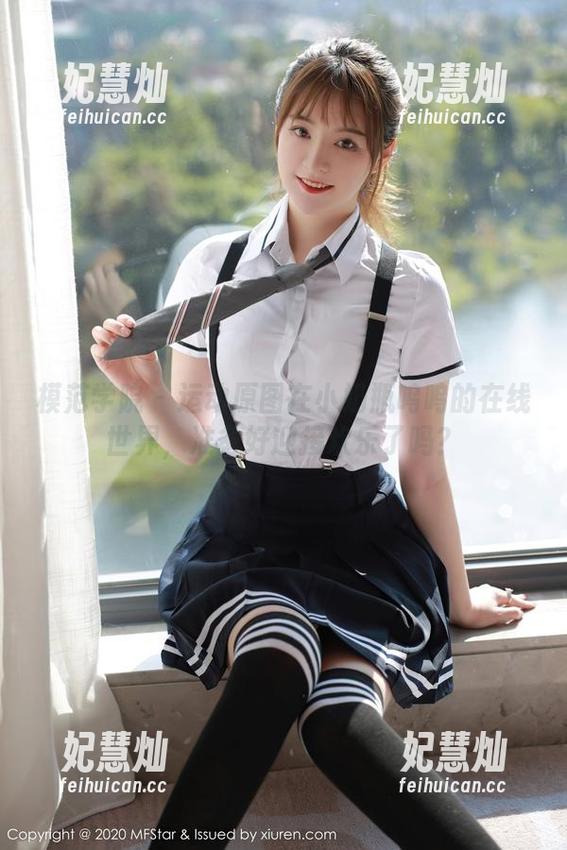 模范学院-小奶瓶呜呜 模范学院 - 运动原图在小奶瓶呜呜的在线世界,准备好迎接欢乐了吗?