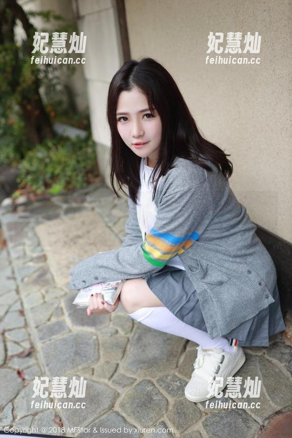 模范学院-苏西-susie 模范学院 - 原图里的“苏西-susie运动”:运动什么?我只想当壁纸收藏家!