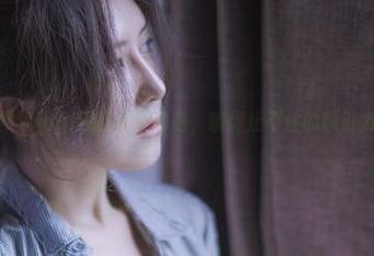 樱晚gigi黑丝写真精选，瞬间止不住的吸引力