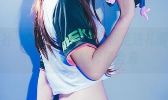 波萝社 – Barbie可儿带你走进礼服梦境：最精彩的套图合集
