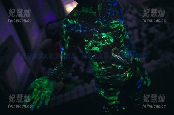 甜糖大魔王 翻动甜糖大魔王的网盘,肉丝作品带来的好奇心满满!