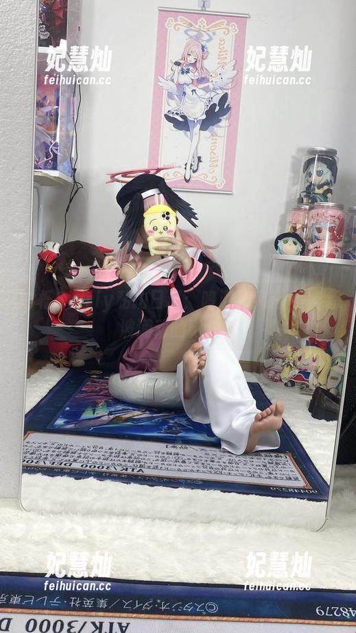 白栎Shirly 白栎Shirly私拍日记:鸣潮和弗洛洛,绪波涌动的影像梦