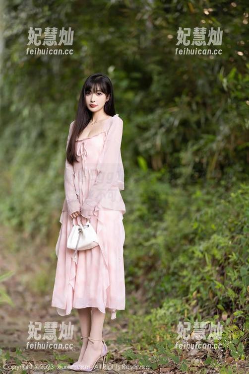 秀人网-Egg尤妮丝 秀人网 - 跟着Egg尤妮丝一起,运动中的那些不可思议美图!