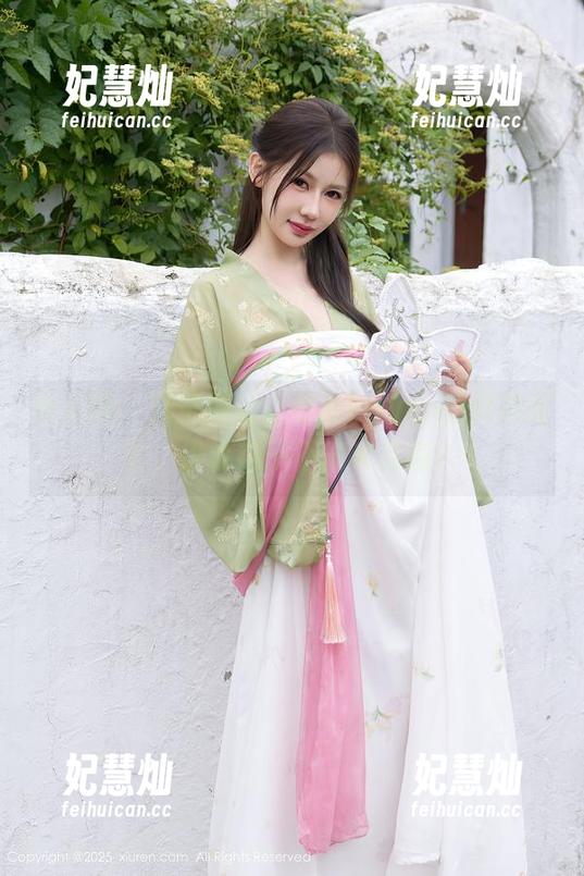 秀人网-可儿kayen 秀人网 - 精选图片:可儿kayen的网袜故事,谁说袜子不能有诗意?