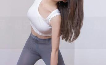 秀人网 – 唐宁宁写真：皮衣vs.我，原图里有些什么秘密？