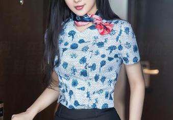 秀人网 – 在线发现媛宝儿boa的油亮魅力，别怪我只是个路过的围观者！