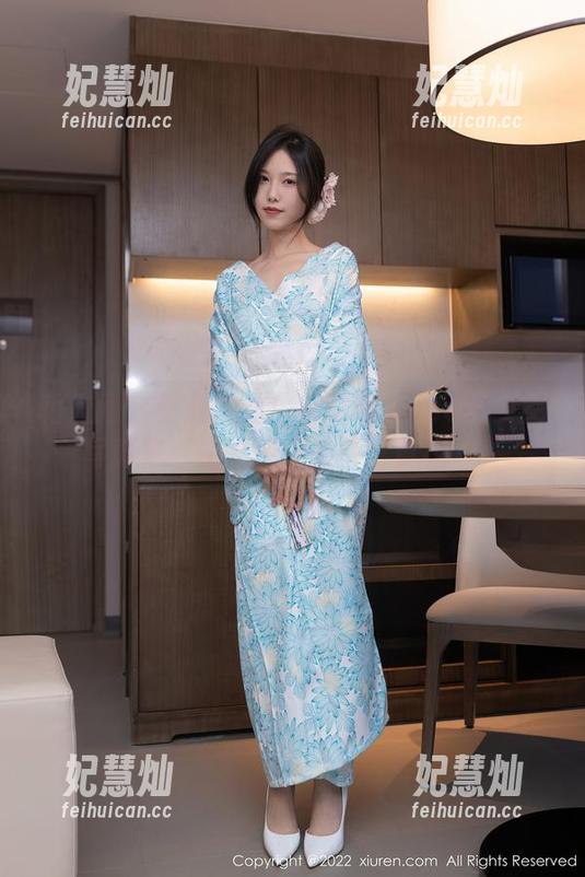 秀人网-容容容Alice 秀人网 - 更新速递!容容容Alice的少女写真集,快来围观那些‘真相’!